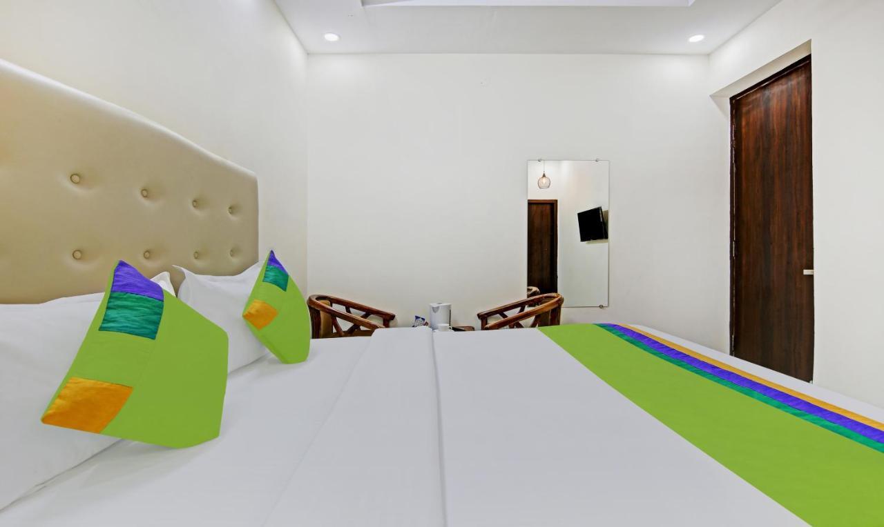 מלון Treebo Royal Empire Adarsh Nagar, Chandīgarh מראה חיצוני תמונה
