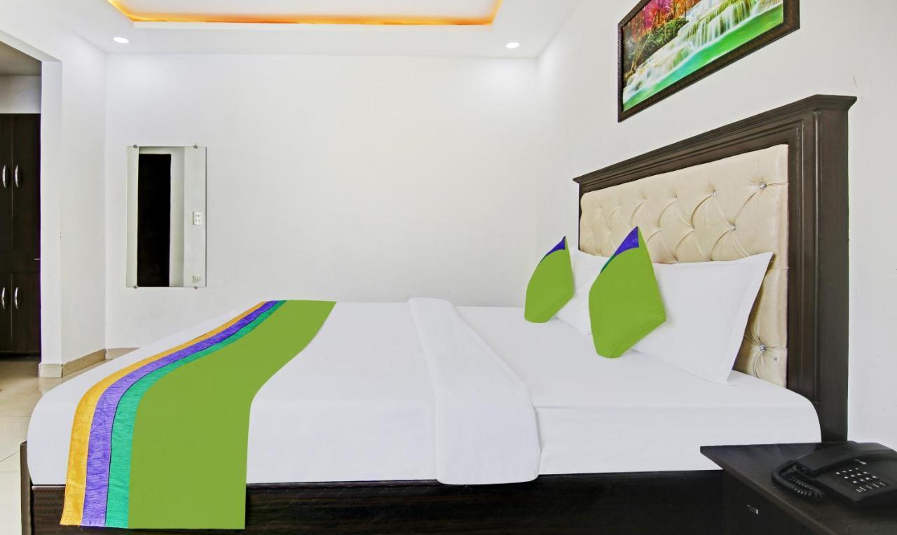 מלון Treebo Royal Empire Adarsh Nagar, Chandīgarh מראה חיצוני תמונה