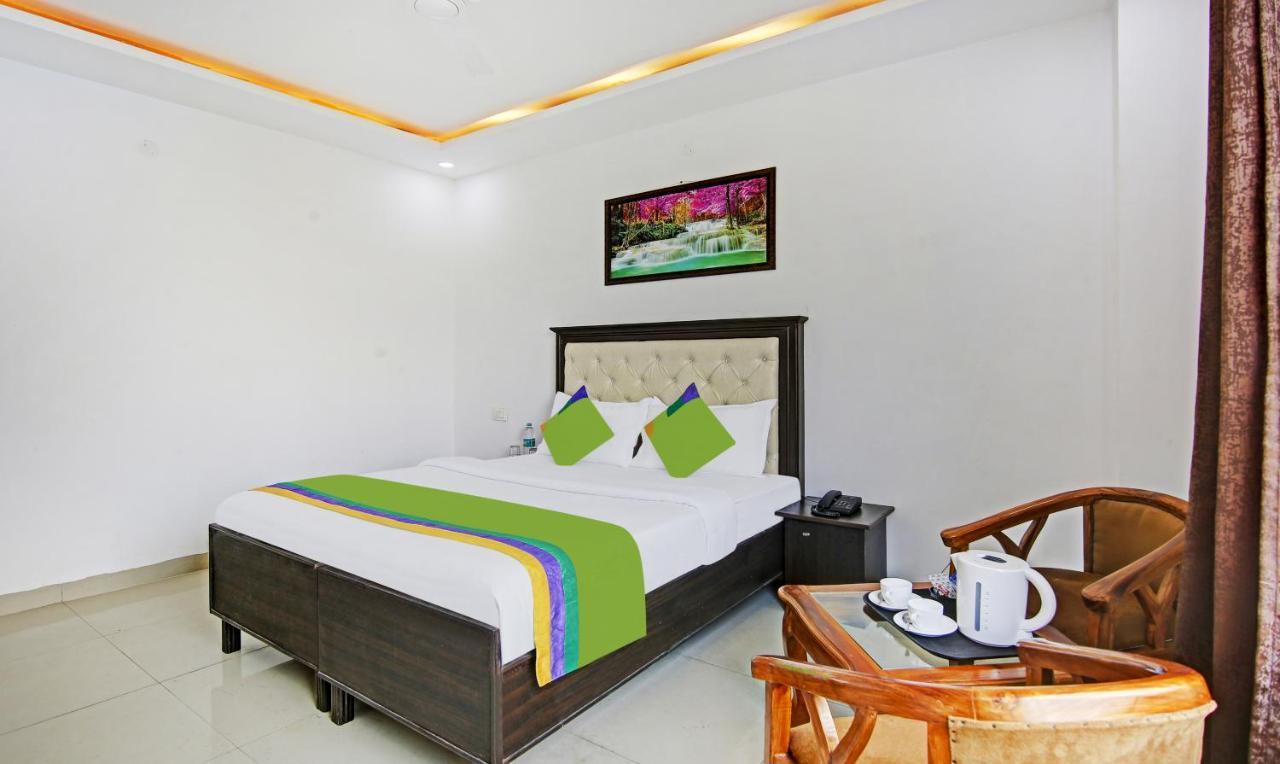 מלון Treebo Royal Empire Adarsh Nagar, Chandīgarh מראה חיצוני תמונה